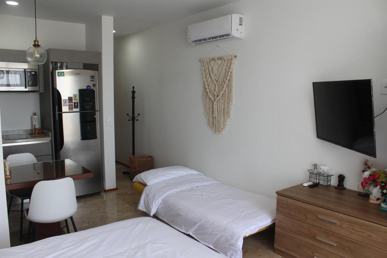 Apartamento Hermoso Y Nuevo Estudio Cerca De 5ta Av Y Playa *