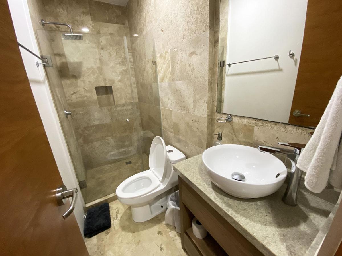 Apartamento Hermoso Y Nuevo Estudio Cerca De 5ta Av Y Playa